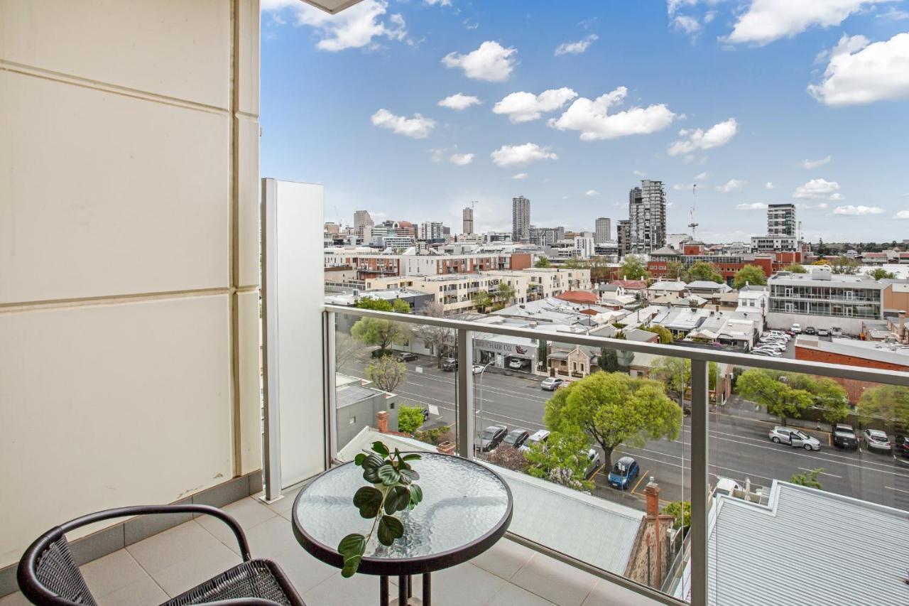 Hume Serviced Apartments Adelaide Exterior photo