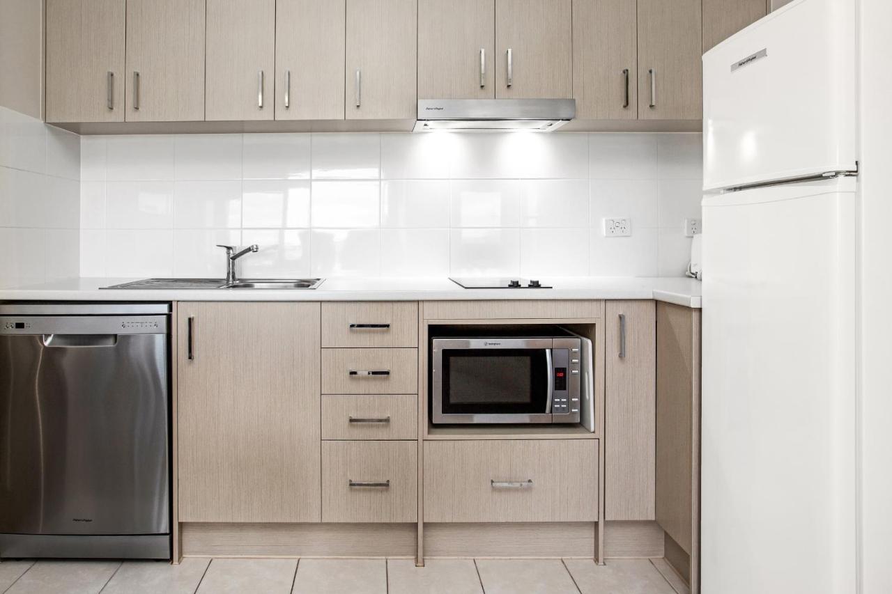Hume Serviced Apartments Adelaide Exterior photo